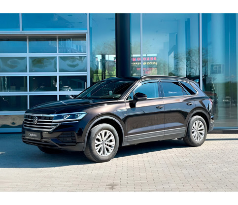 Volkswagen Touareg Sports Package - 1